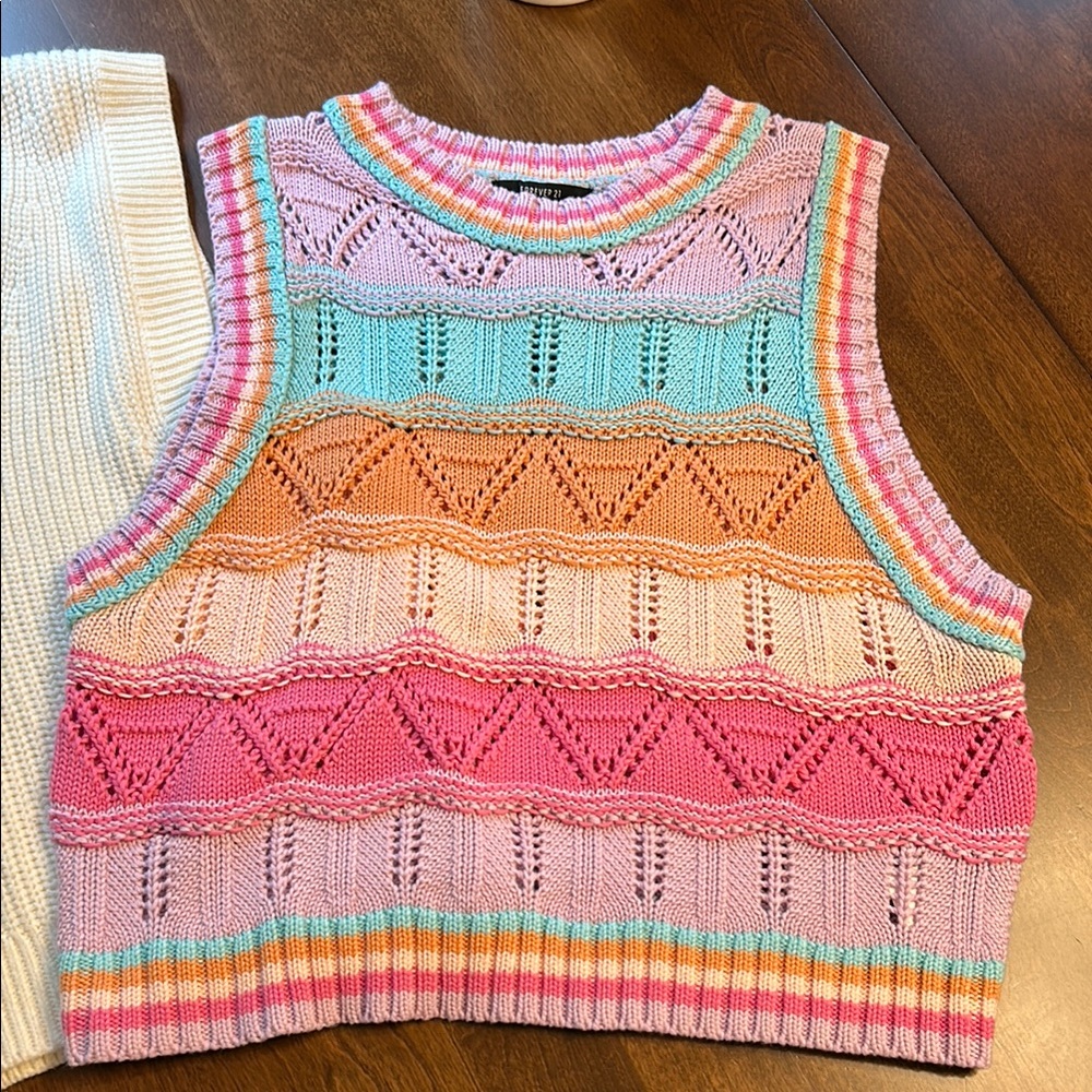Colorful Knit Tank Top - Picture 2 of 11